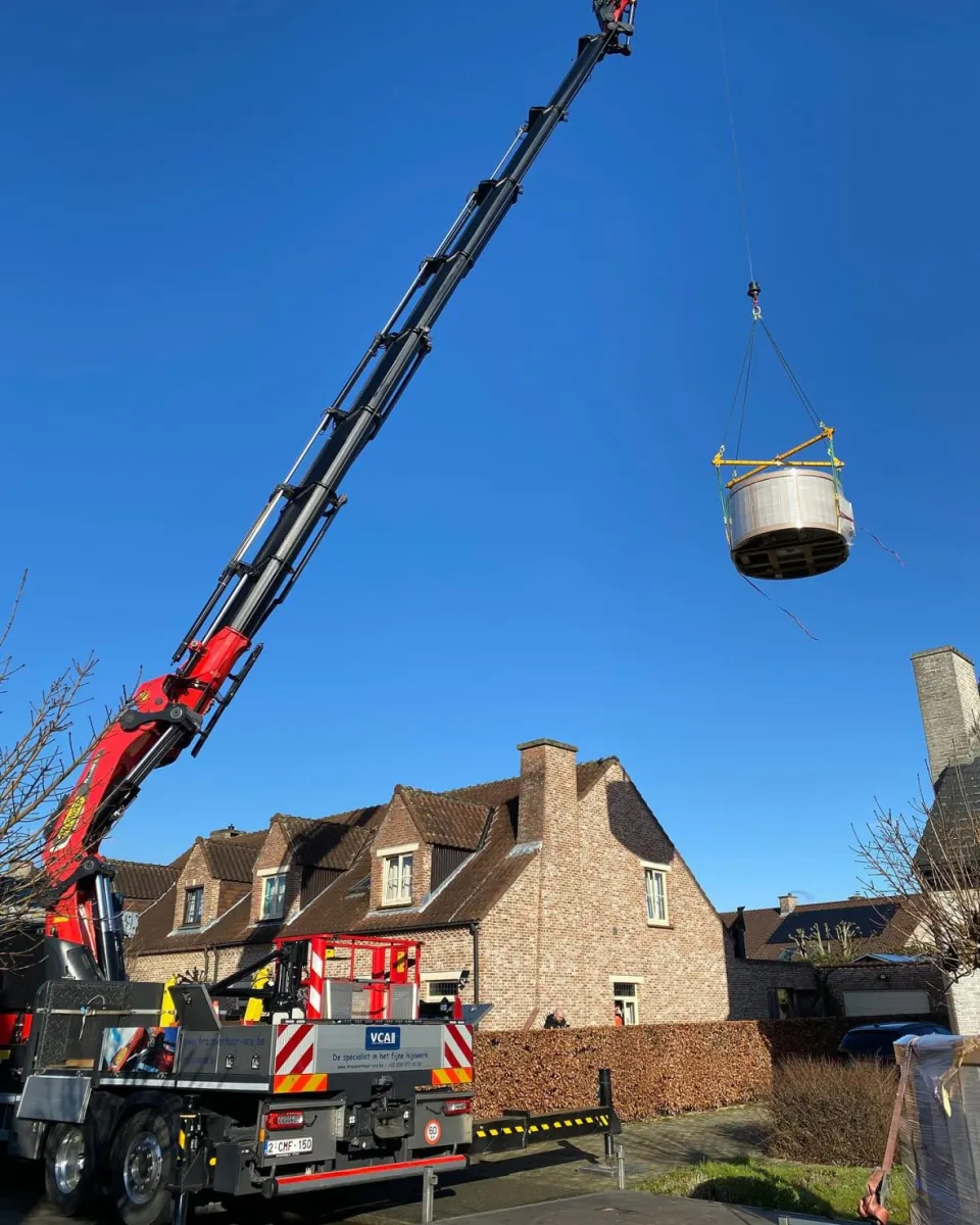 Hottub over een woning in zele
