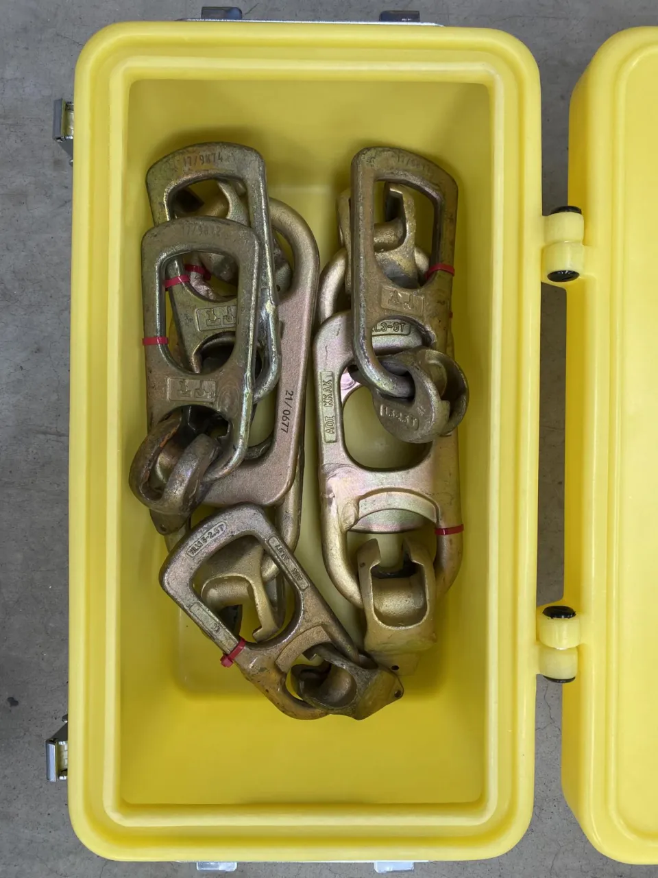 Manbakken en klein hijsmateriaal