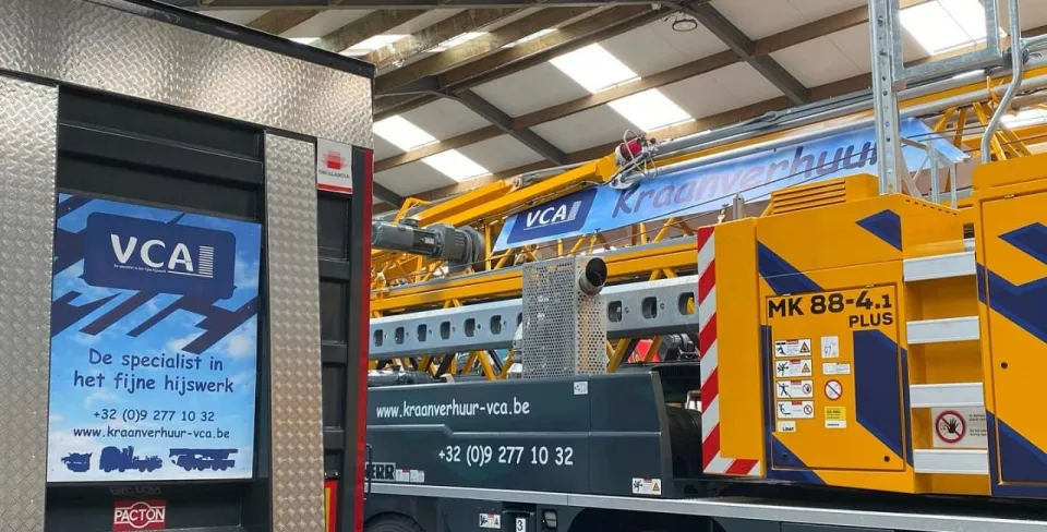 Afwerking bij Argo Reclame te Lokeren