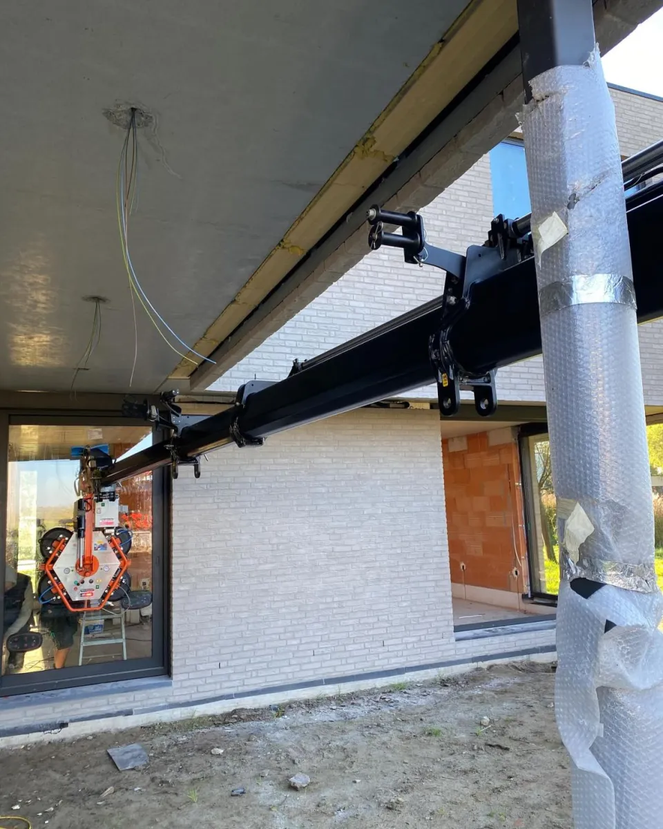 Paswerk met de autolaadkraan in belsele