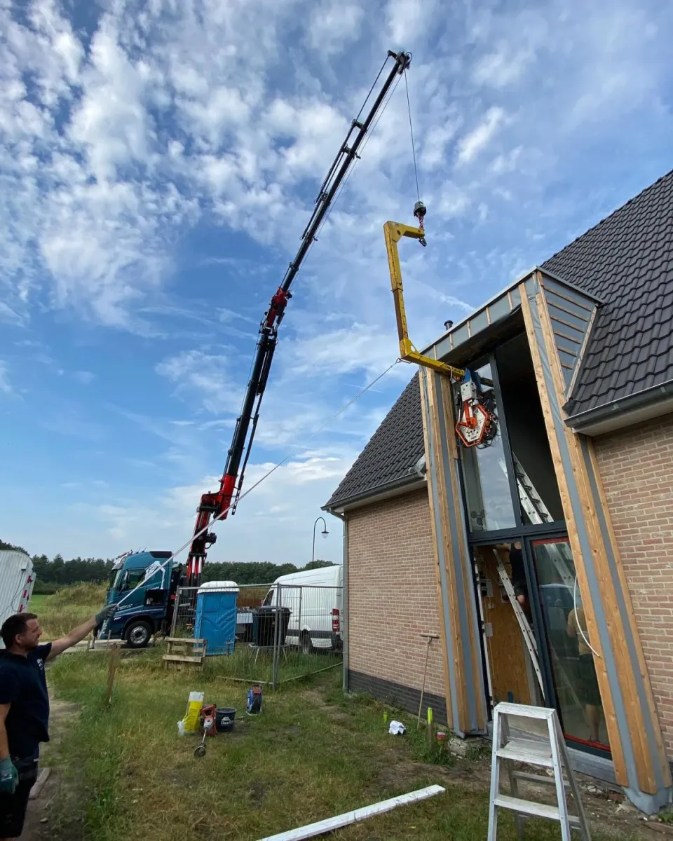 Plaatsen glas in mill noord brabant nederland
